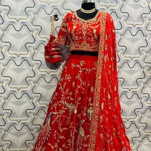 Meet your Posher, Harman